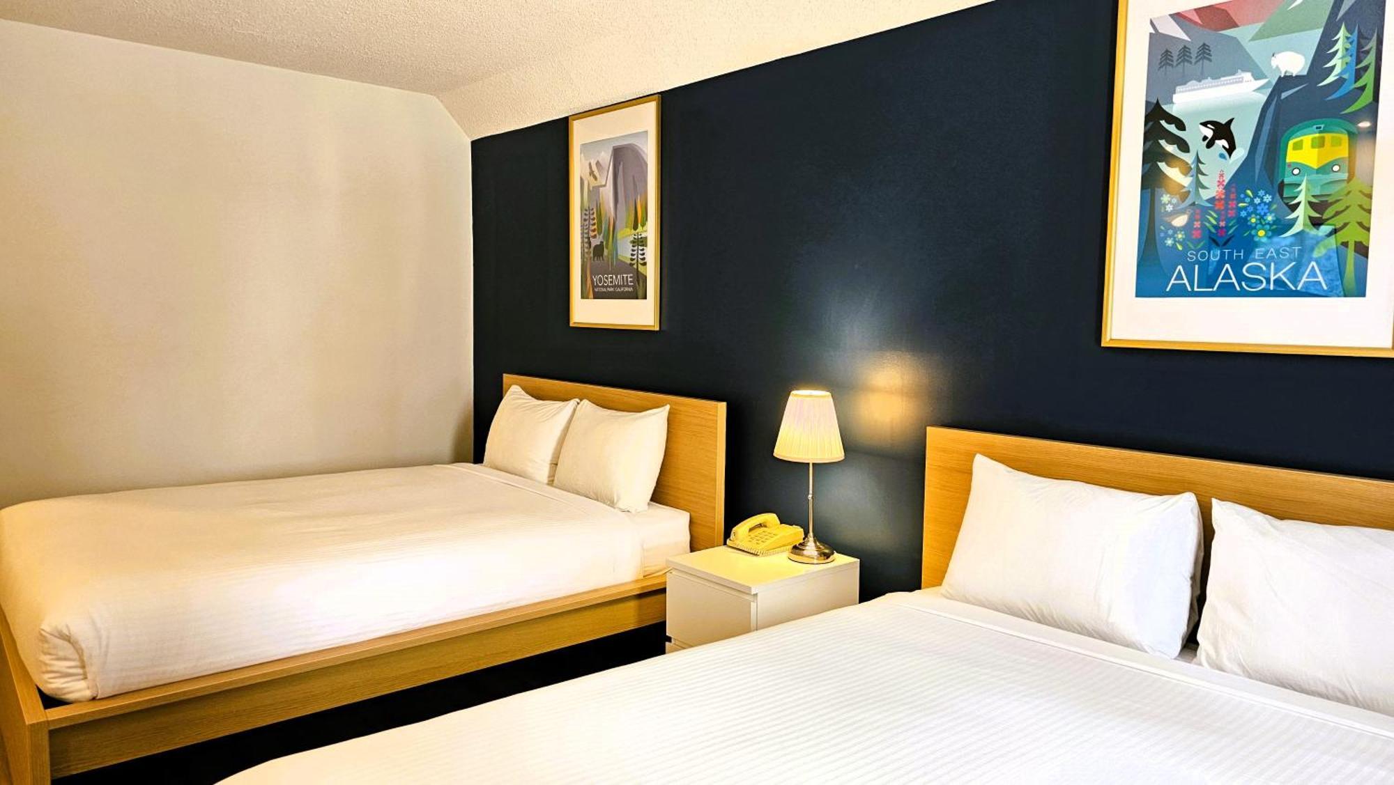 Cloud 9 Inn Whitecourt Exterior foto